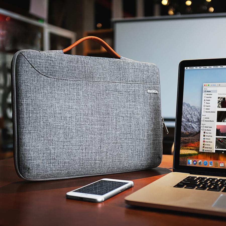Túi chống sốc Tomtoc Spill Resistant Macbook Pro 15"/16" - A22
