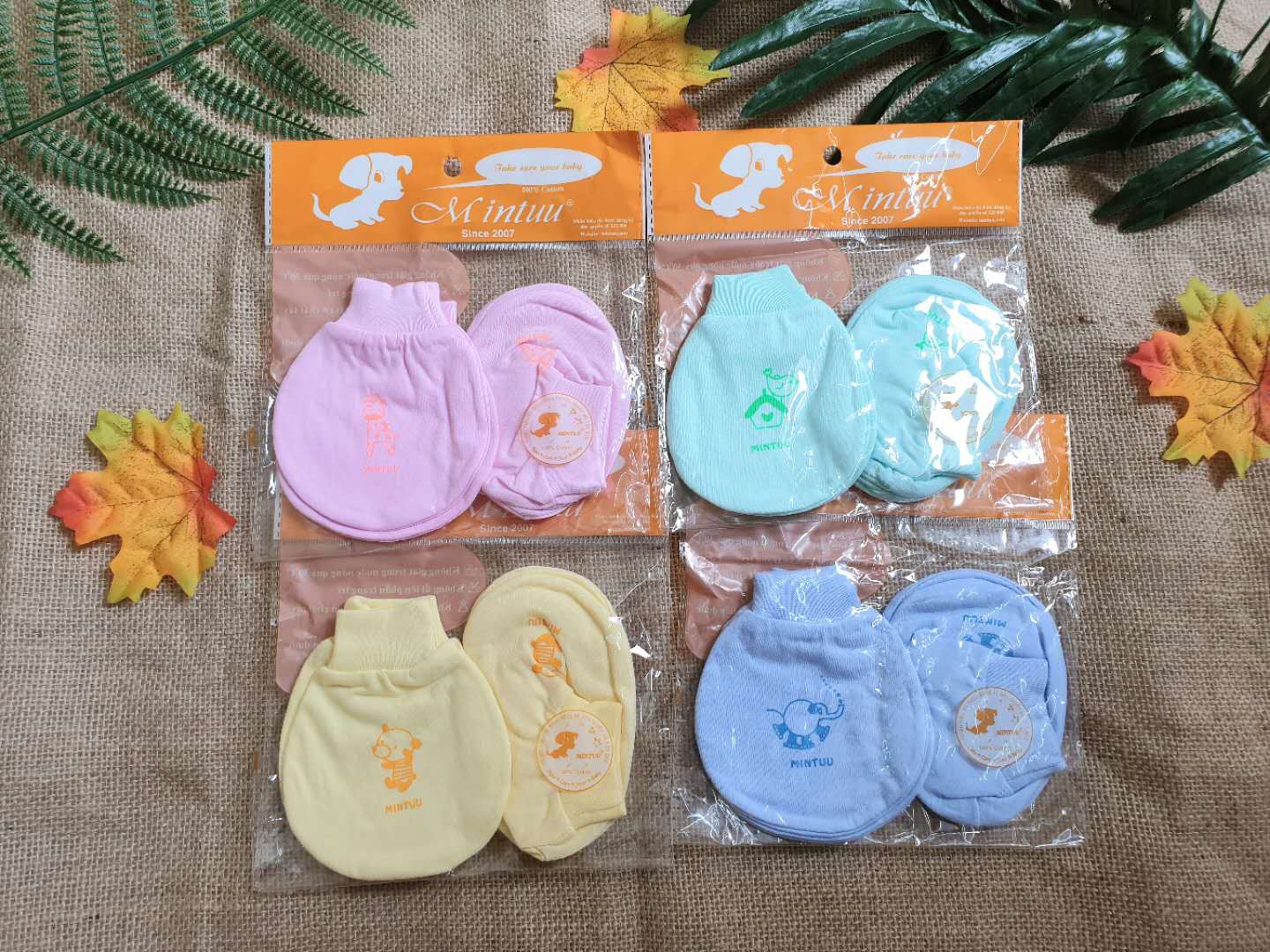 combo 2 set bao tay bao chân bo màu Mintuu