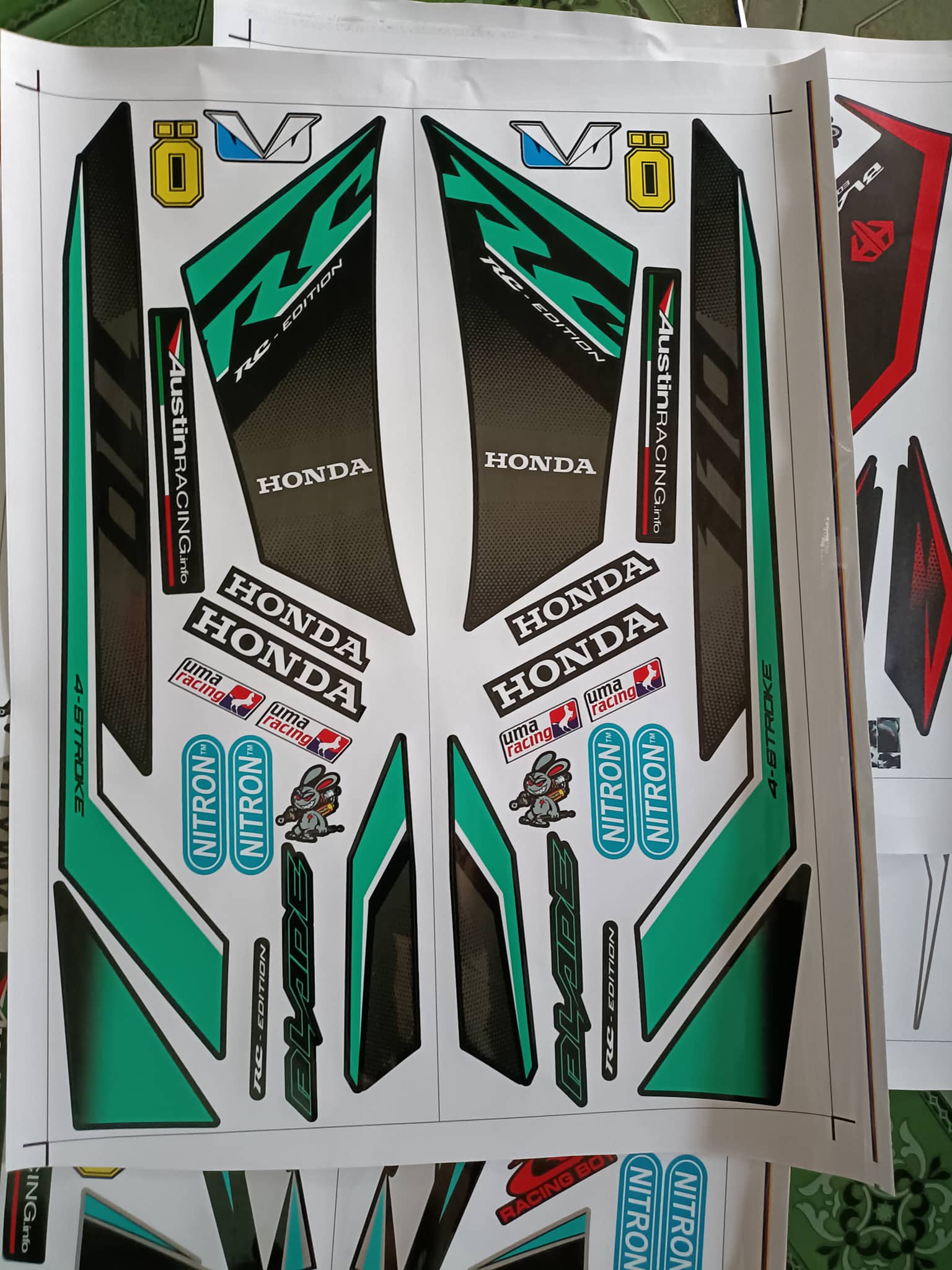 tem rời honda blade RC dán xe đen