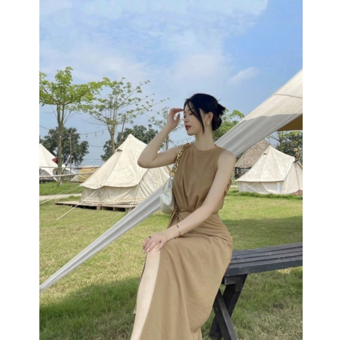 Đầm sát nách dáng dài tà đắp buộc nơ eo