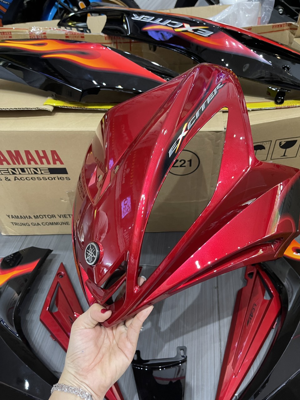 Dàn áo Exciter 2009 tem lửa đỏ đen full 17 món