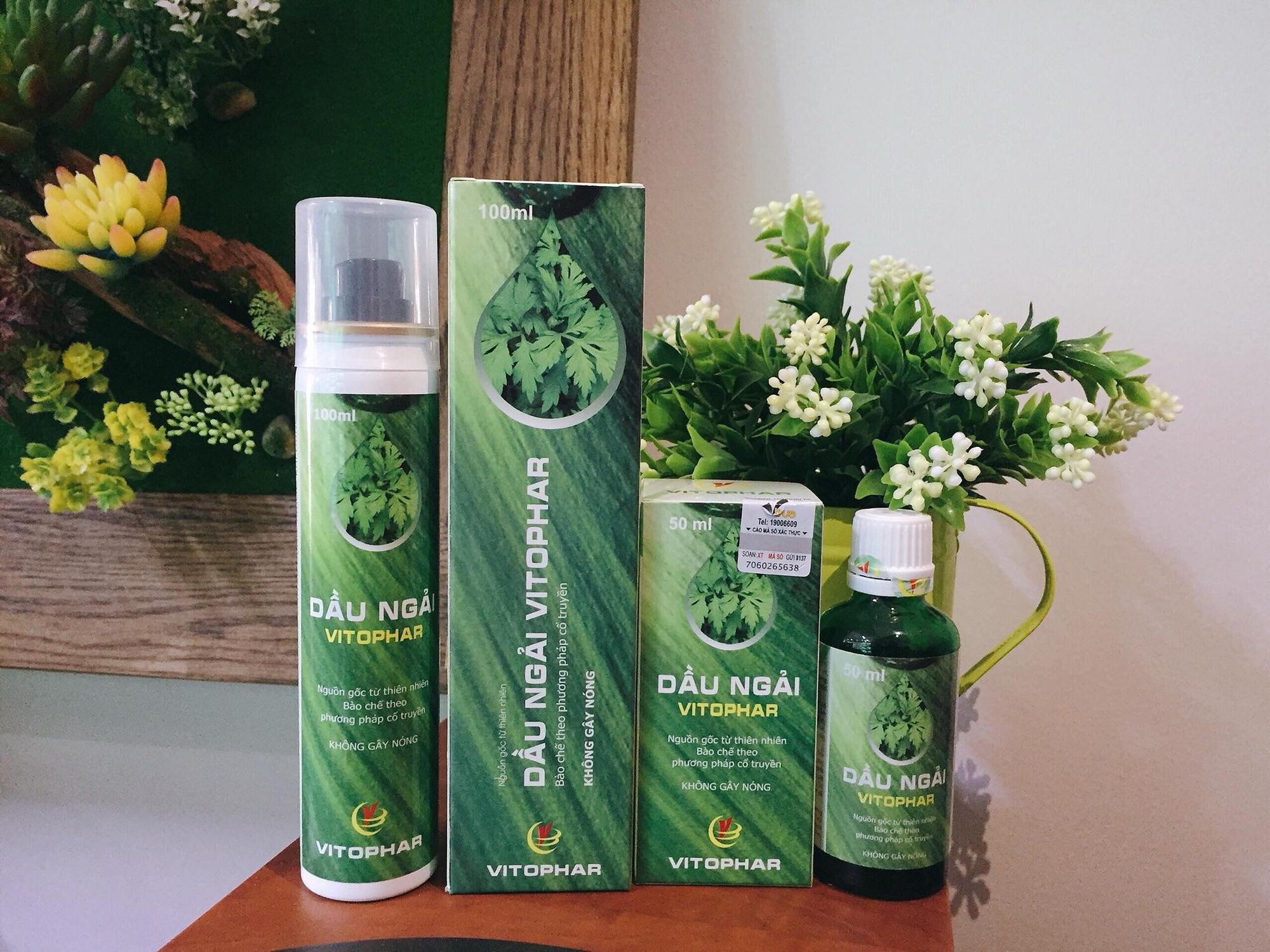 Tinh dầu ngải cứu VITOPHAR 50ml