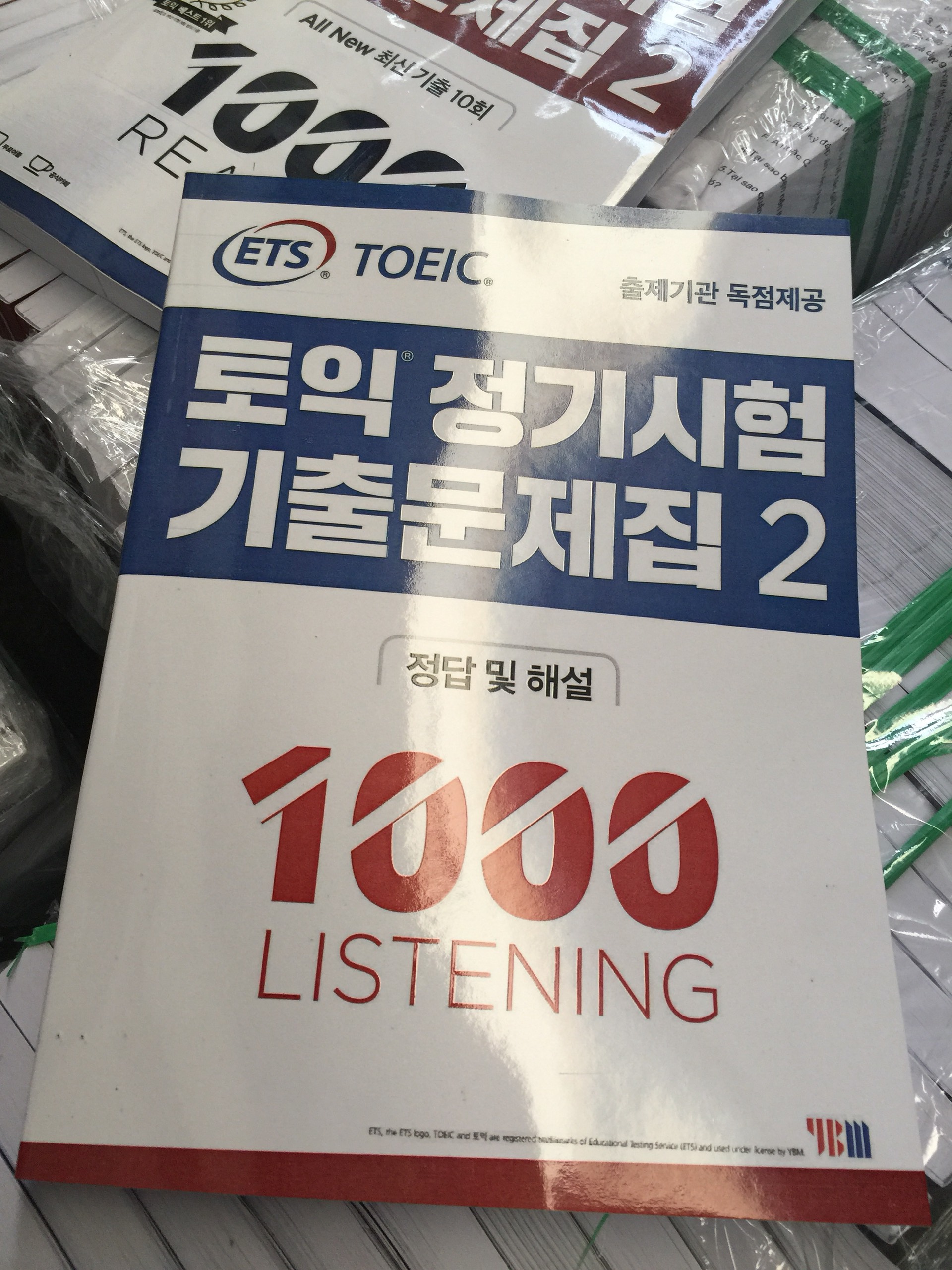 ETS TOEIC 2020 (COMBO 3 CUỐN RC/ LC/ SCRIPT (LỜI THOẠI CUỐN NGHE) - TẶNG FILE AUDIO