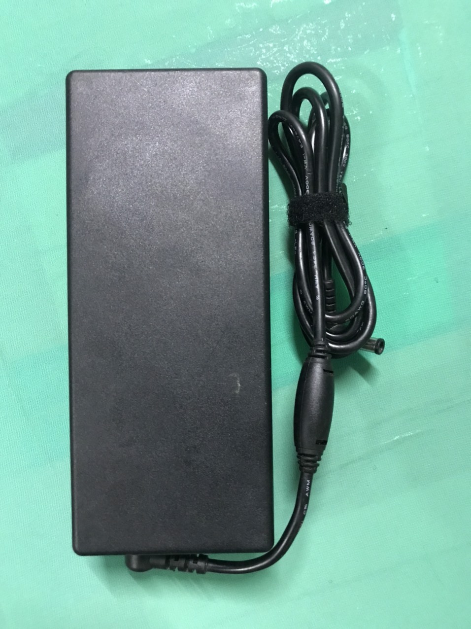 Adapter nguồn 19.5V 8.9A cho  tivi Sony
