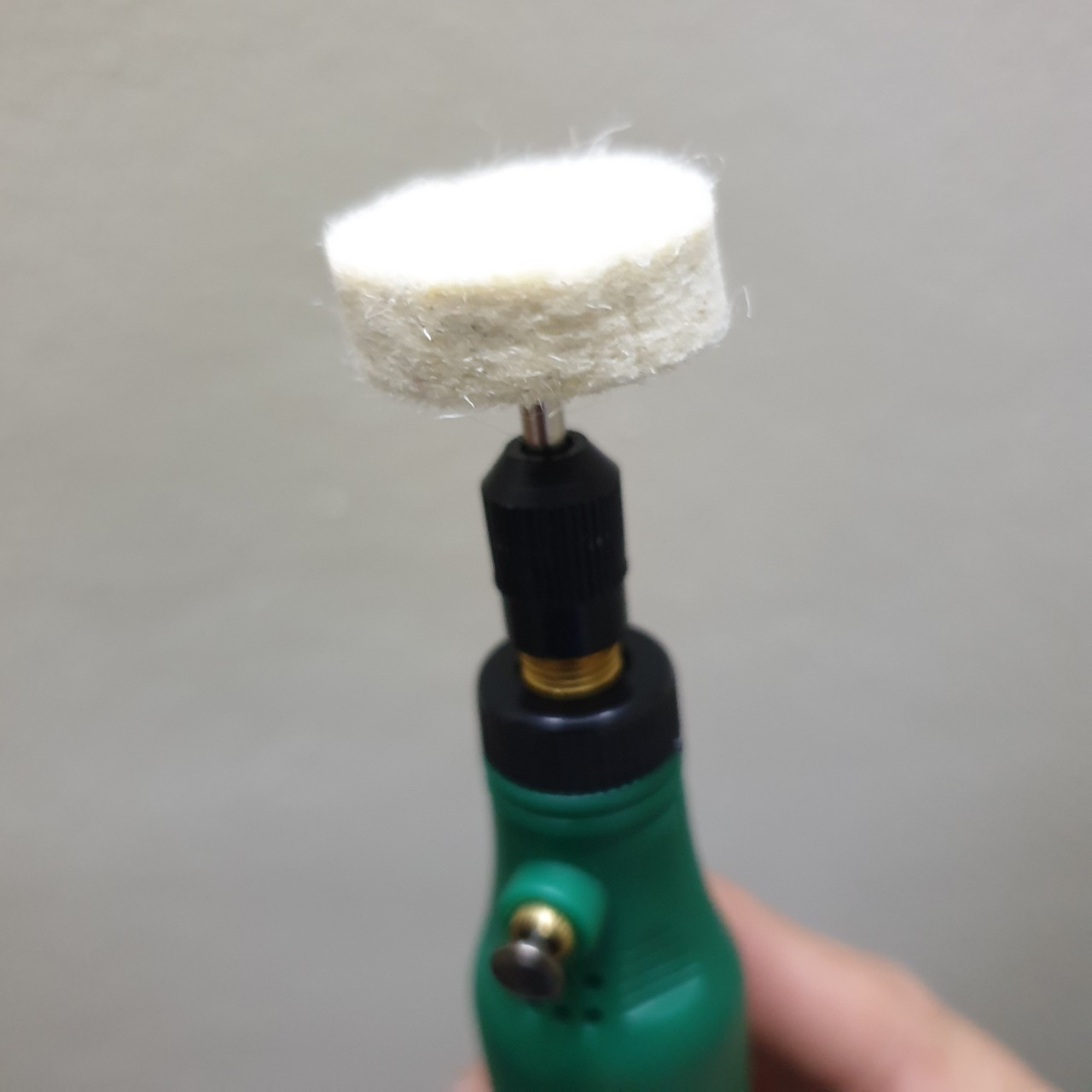 Bông nỉ đánh bóng chân cán cốt 3mm (30 đầu nỉ + 2 lọ bột bóng + 4 cán cốt 3ly)
