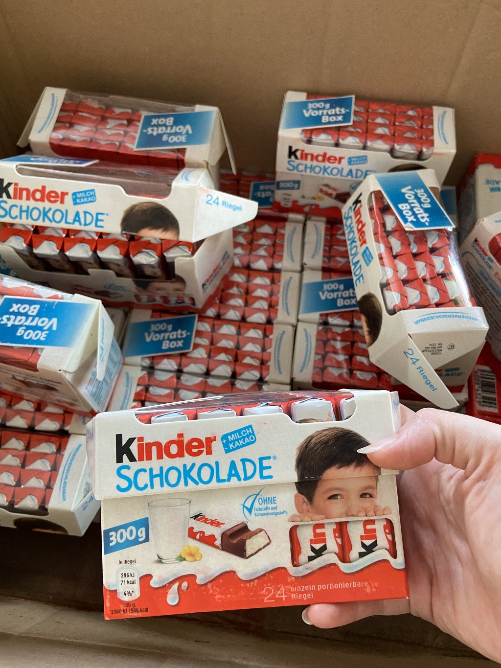 Socola Kinder - SET 05 Hộp kẹo 8 thanh, 5*100gr