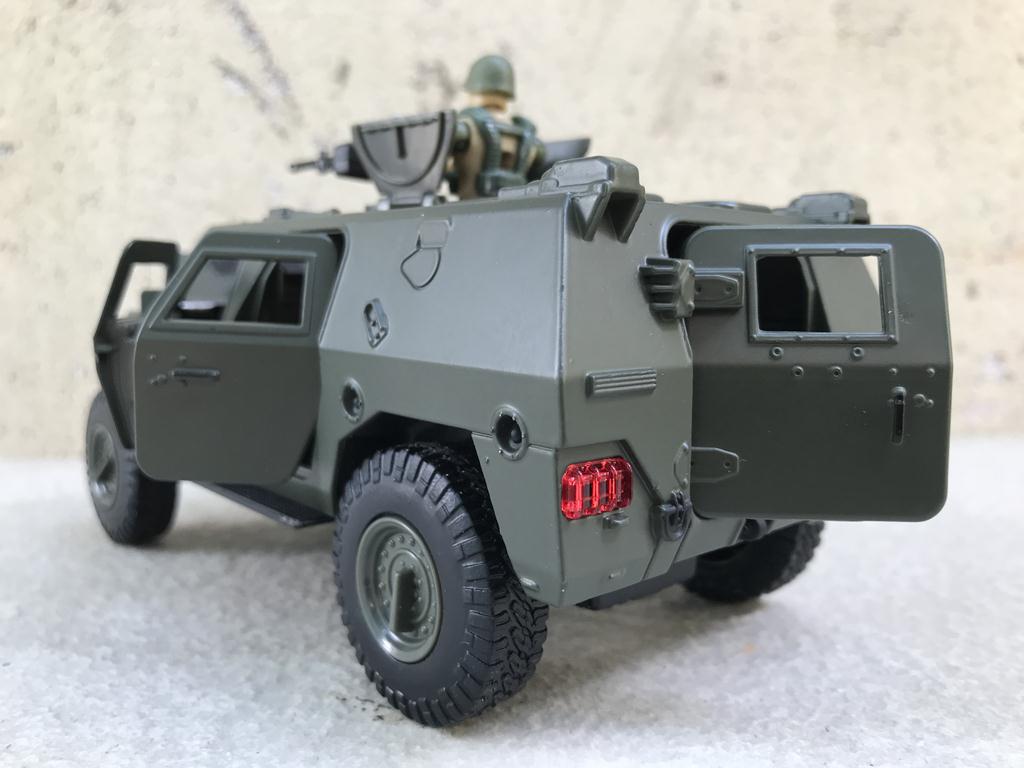 Mô hình xe Bọc thép Dongfeng Mengshi 4x4 1:24