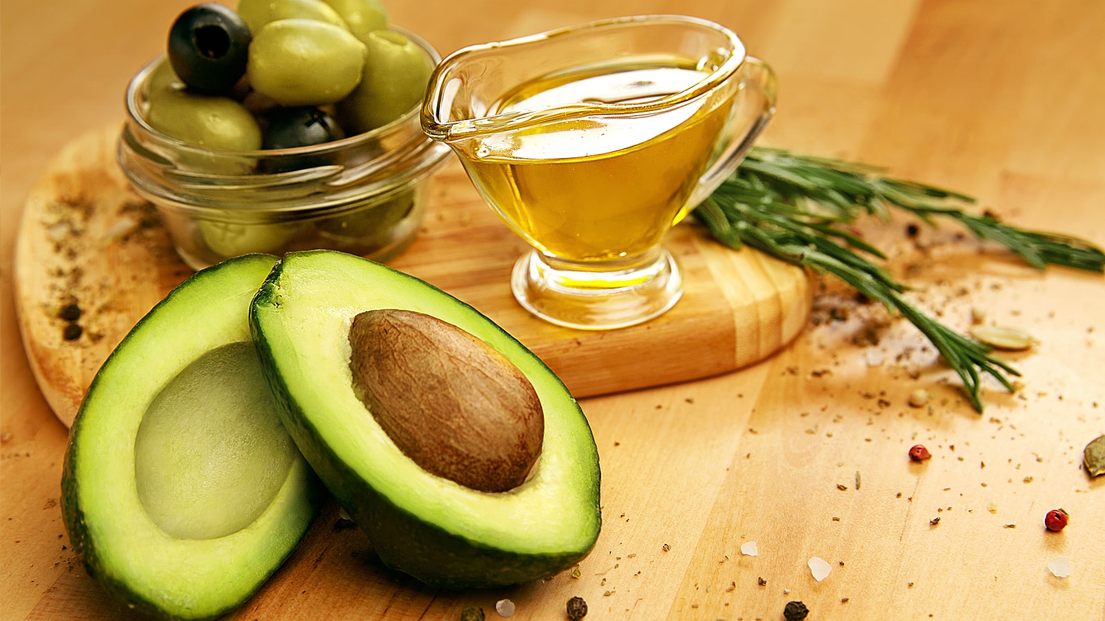 Dầu quả bơ hữu cơ ép thô(IL Nutrimento Organic Avocado Oil) - 250ml