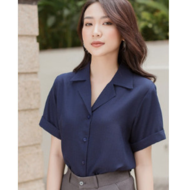 Áo sơ mi nữ form rộng cổ vest tay ngắn nhiều màu sắc, vải Lụa mềm mịn mát, Không nhăn 40-90kg VRN02
