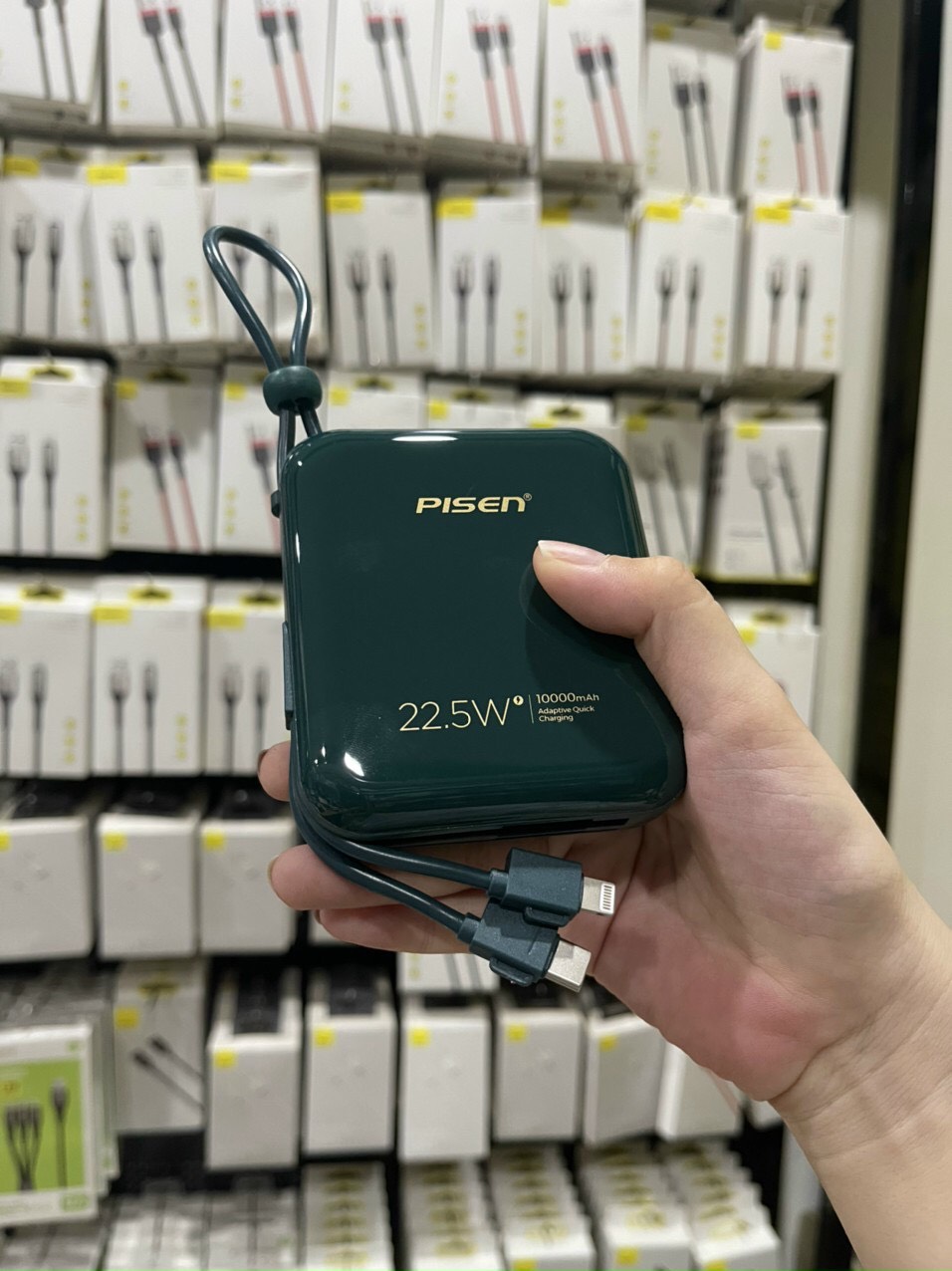 Pin Sạc dự phòng PISEN Mini DY88 hỗ trợ sạc nhanh 22.5W tích hợp cáp Type C+Lightning dung lượng 10.000mAh