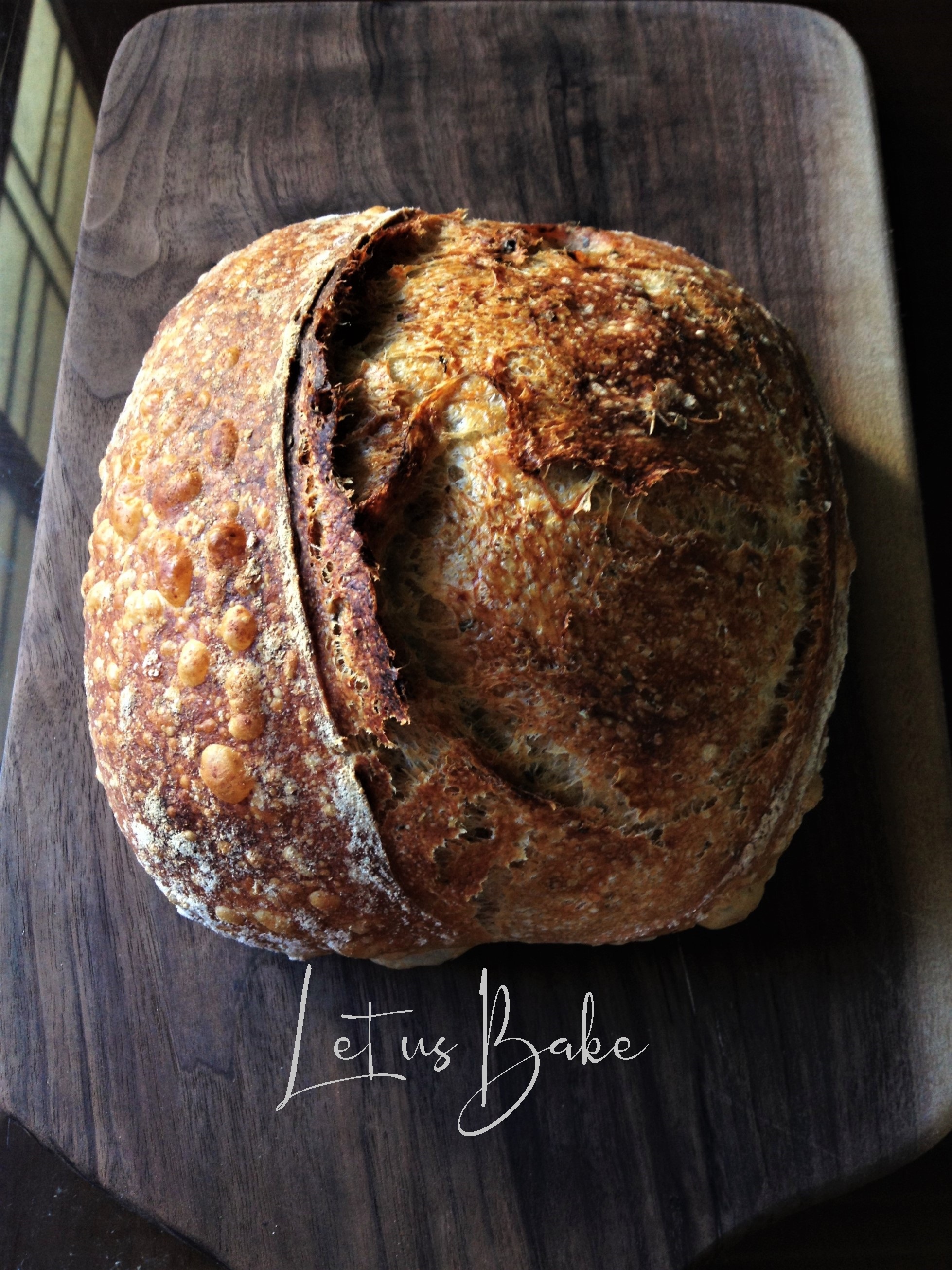 (SHIP TỈNH) Oregano Sourdough Bread (350g) - Bánh Mì Kinh Giới Tây Men Tự Nhiên (Men Chua) Healthy tốt cho sức khỏe