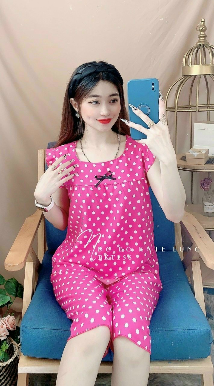 [HCM] Set bộ lửng mặc nhà vải lụa hàn cực đẹp freesize dưới 53kg
