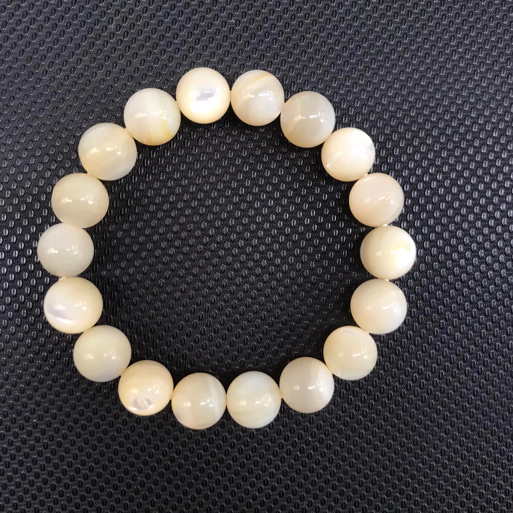 Vòng tay ốc xà cừ thiên nhiên 10ly