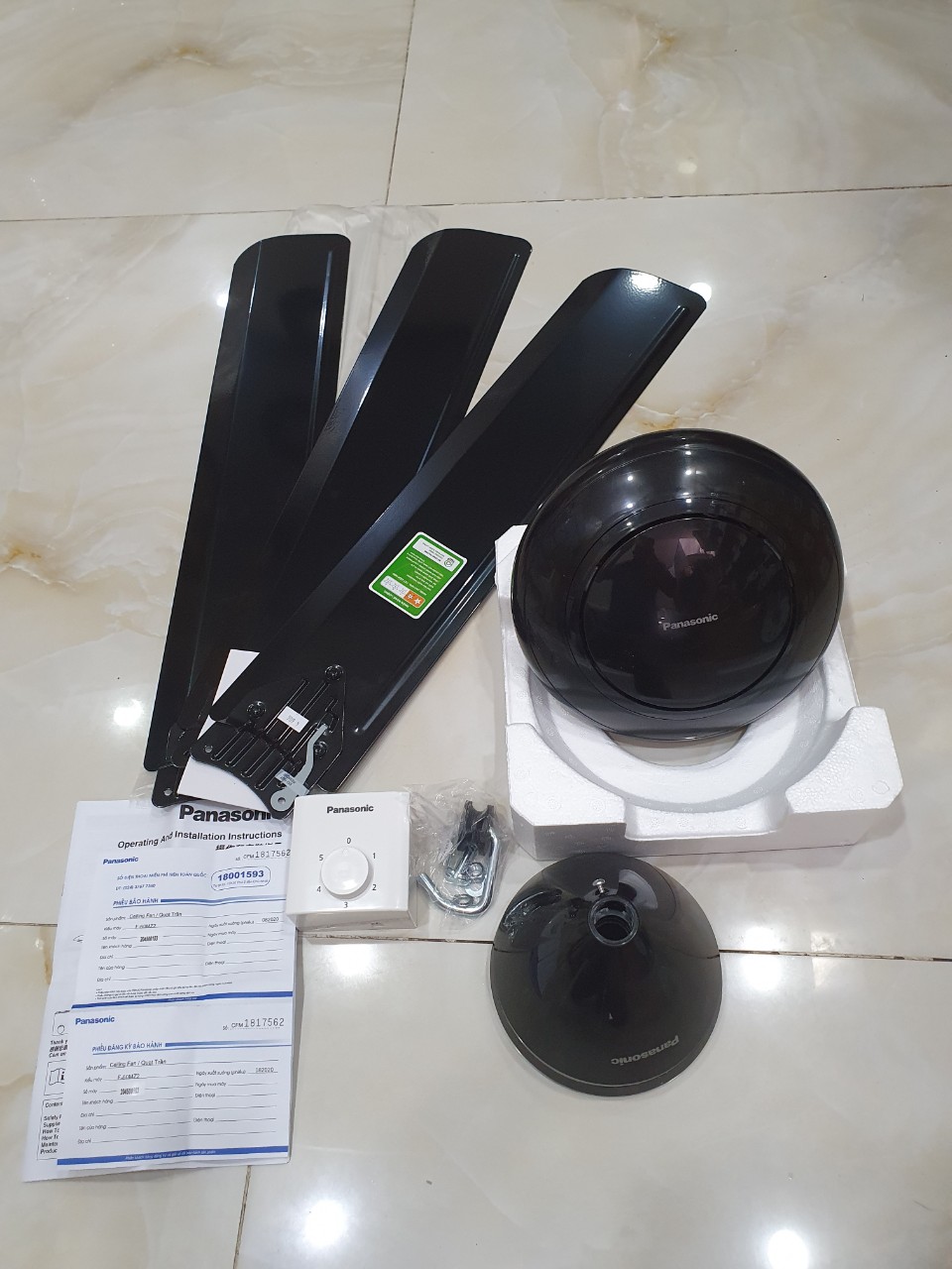 [HCM]Quạt trần 3 cánh Panasonic F-60MZ2-K (màu đen -4 size ti quạt )