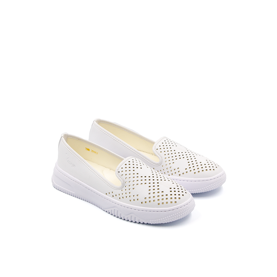Nhập mã LAZSOCIAL99 | Giảm 30% đơn 199k - GIÀY SNEAKER NỮ TOMOYO DA MICROFIBER "SIÊU NHẸ" TMW20907