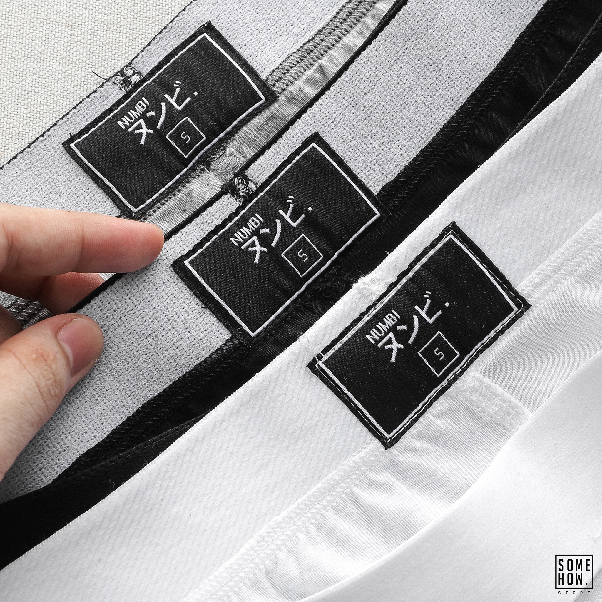 Numbi Set Đồ Ngủ Ngắn Xám