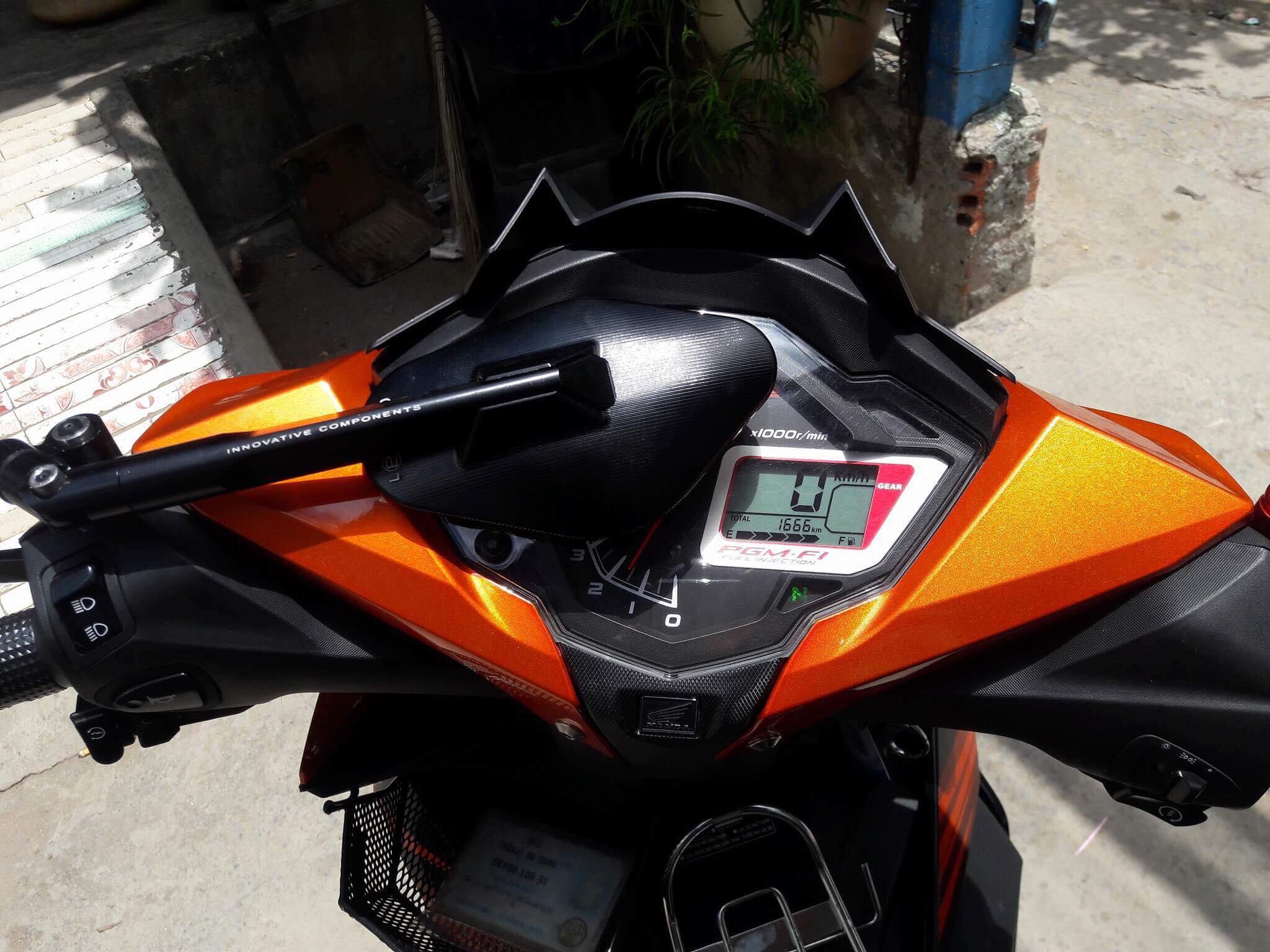 Gương elisse xoay 360 độ