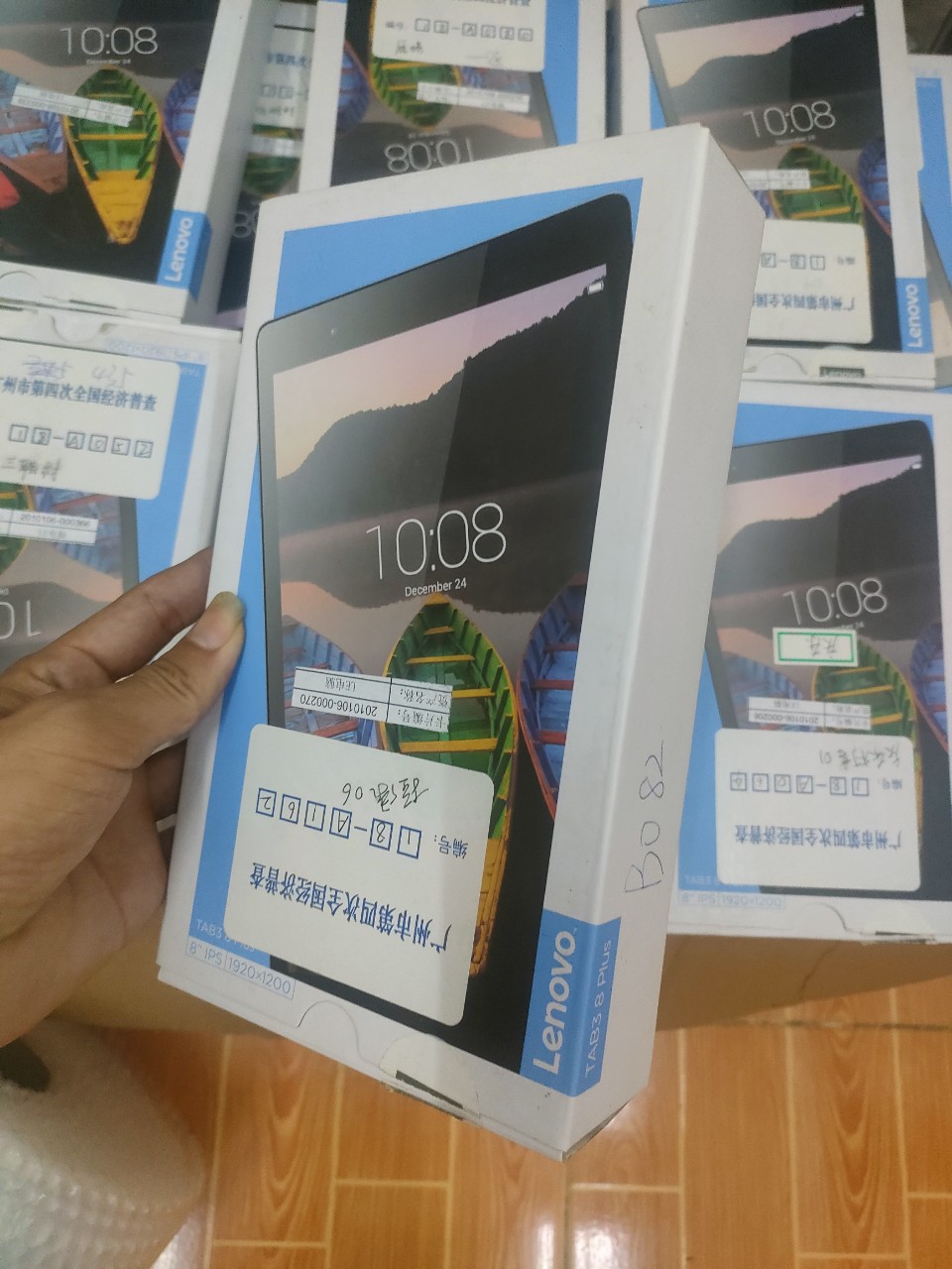 Máy Tính Bảng Lenovo Tab 3 8 Plus 8703N/X Full Box - Tặng Ốp Lưng (Chip 625 - Chơi Tốt Các Loại Games)