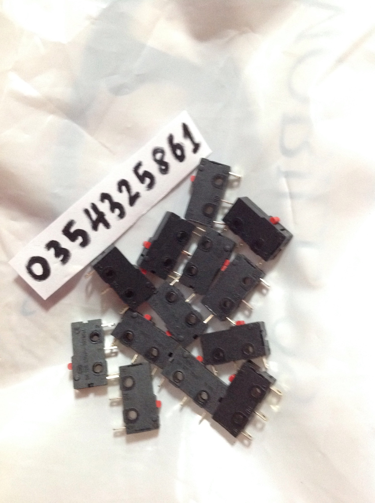 10 công tắc mini không cần