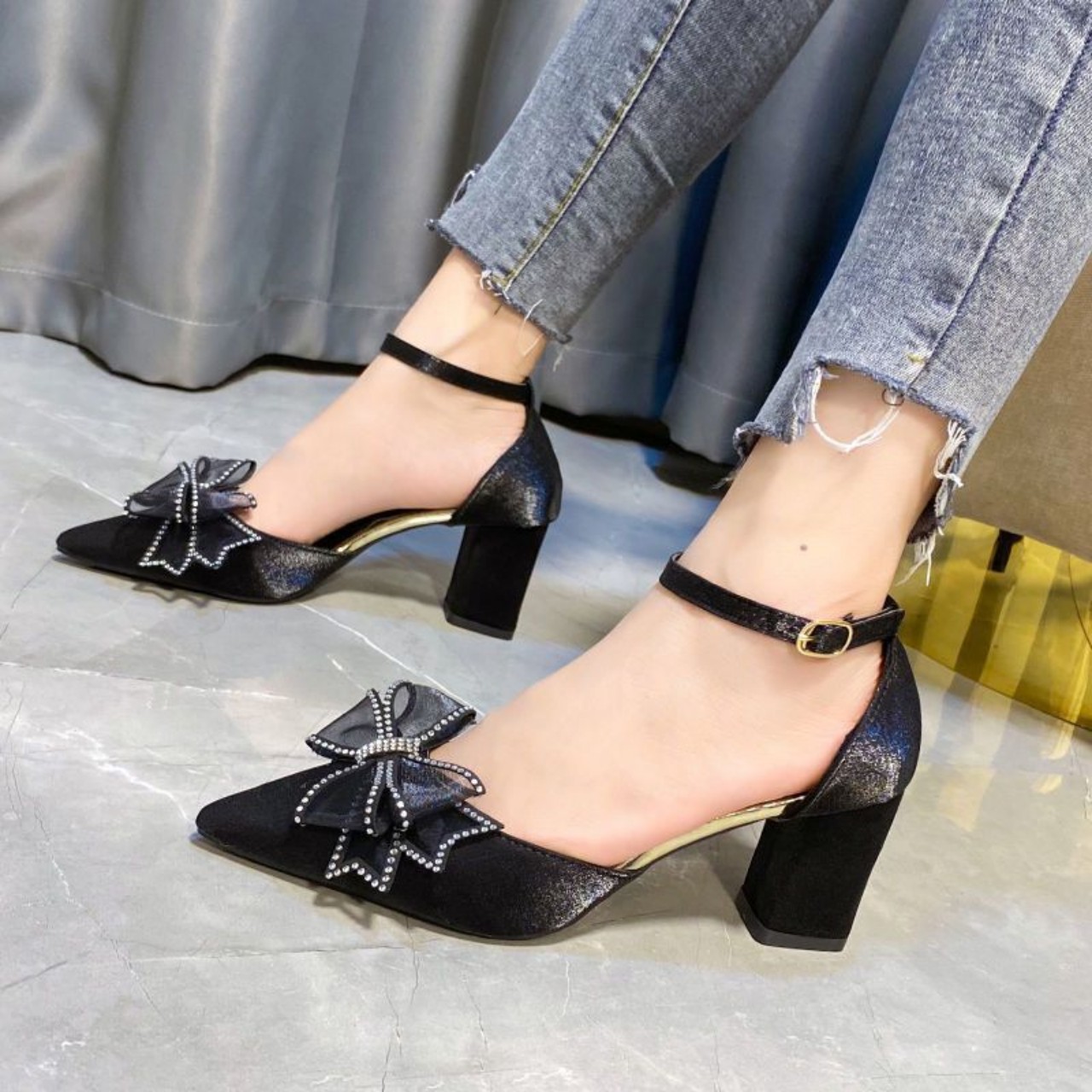 Giày Sandal Cao Gót Nơ Đá Đế Vuông 5p MÃ LCC67