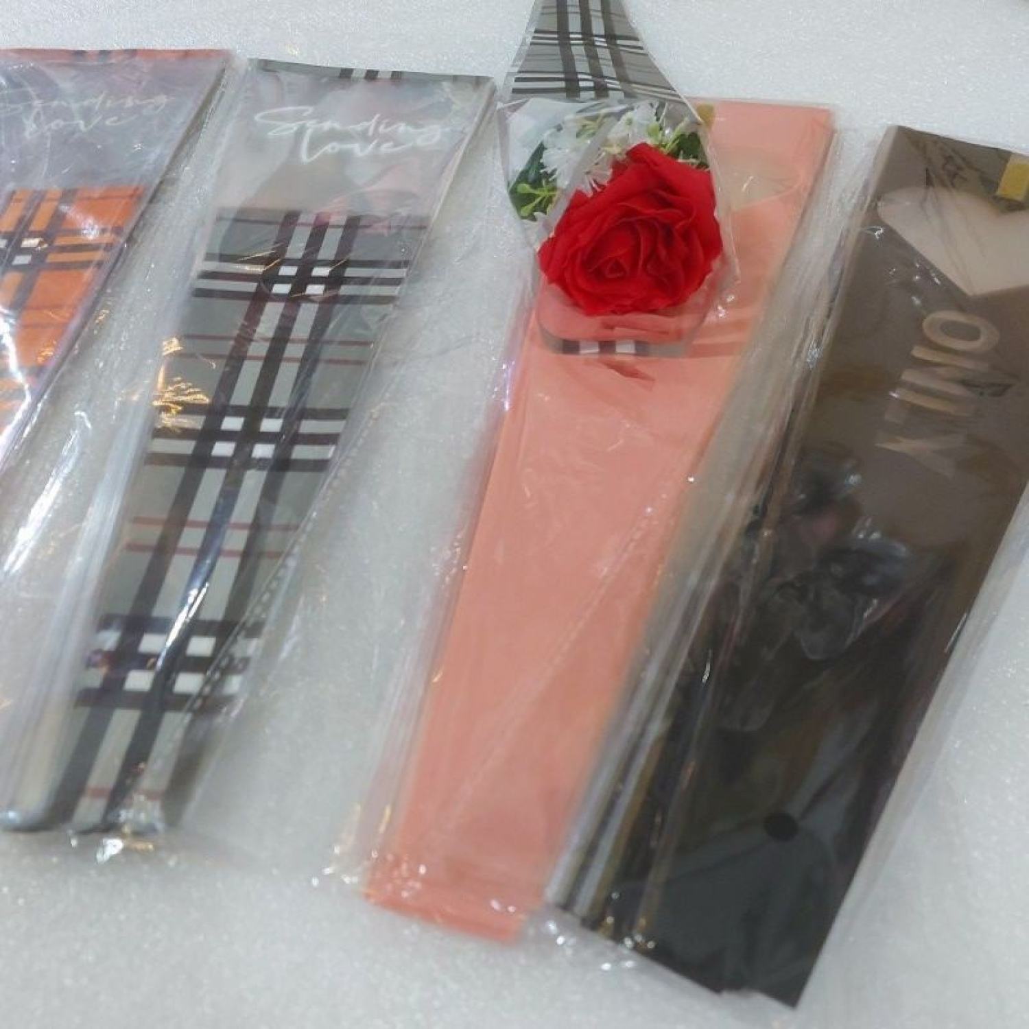 BỊCH ĐỰNG HOA 1 BÔNG  ( XẤP 50 CÁI ).
