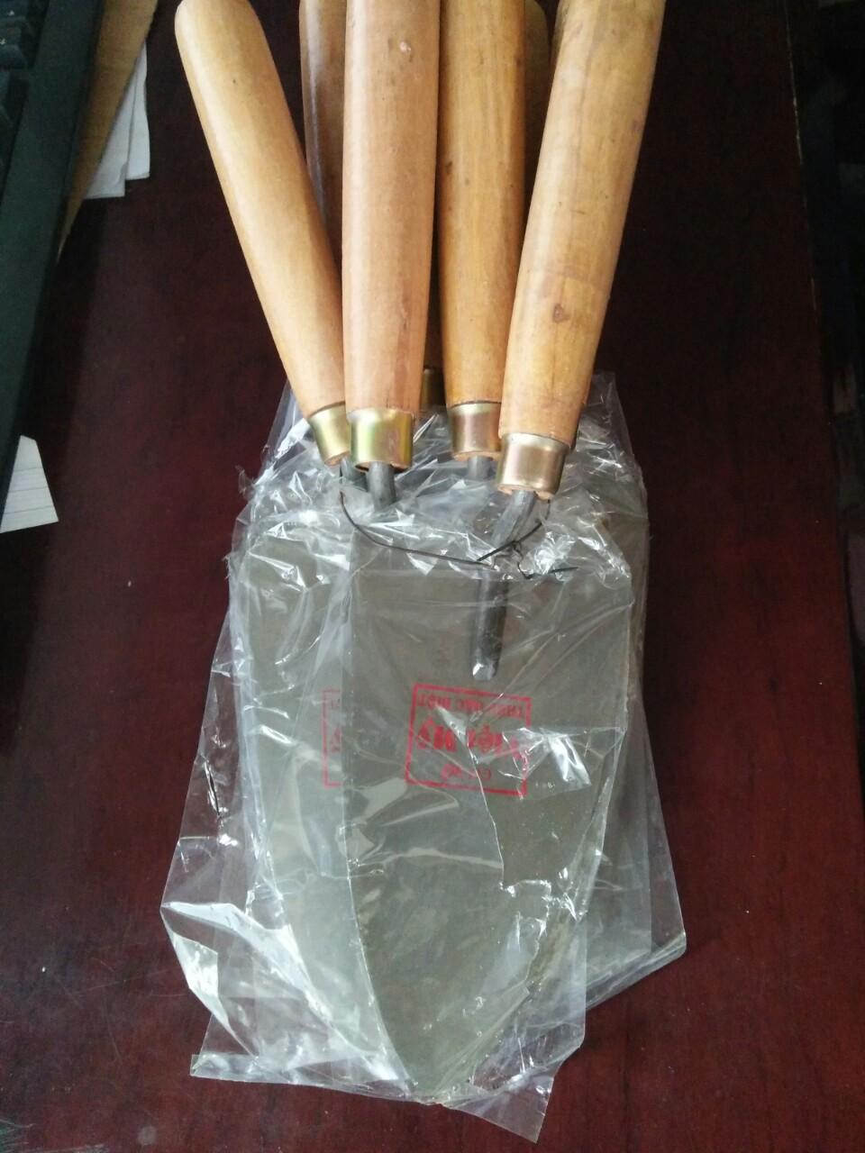Bay làm vườn ,làm hồ
