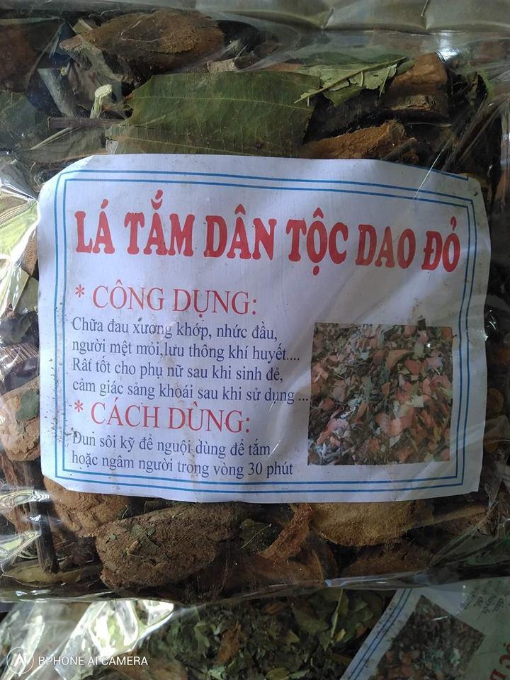 LÁ TẮM NGƯỜI DAO ĐỎ SAU KHI SINH