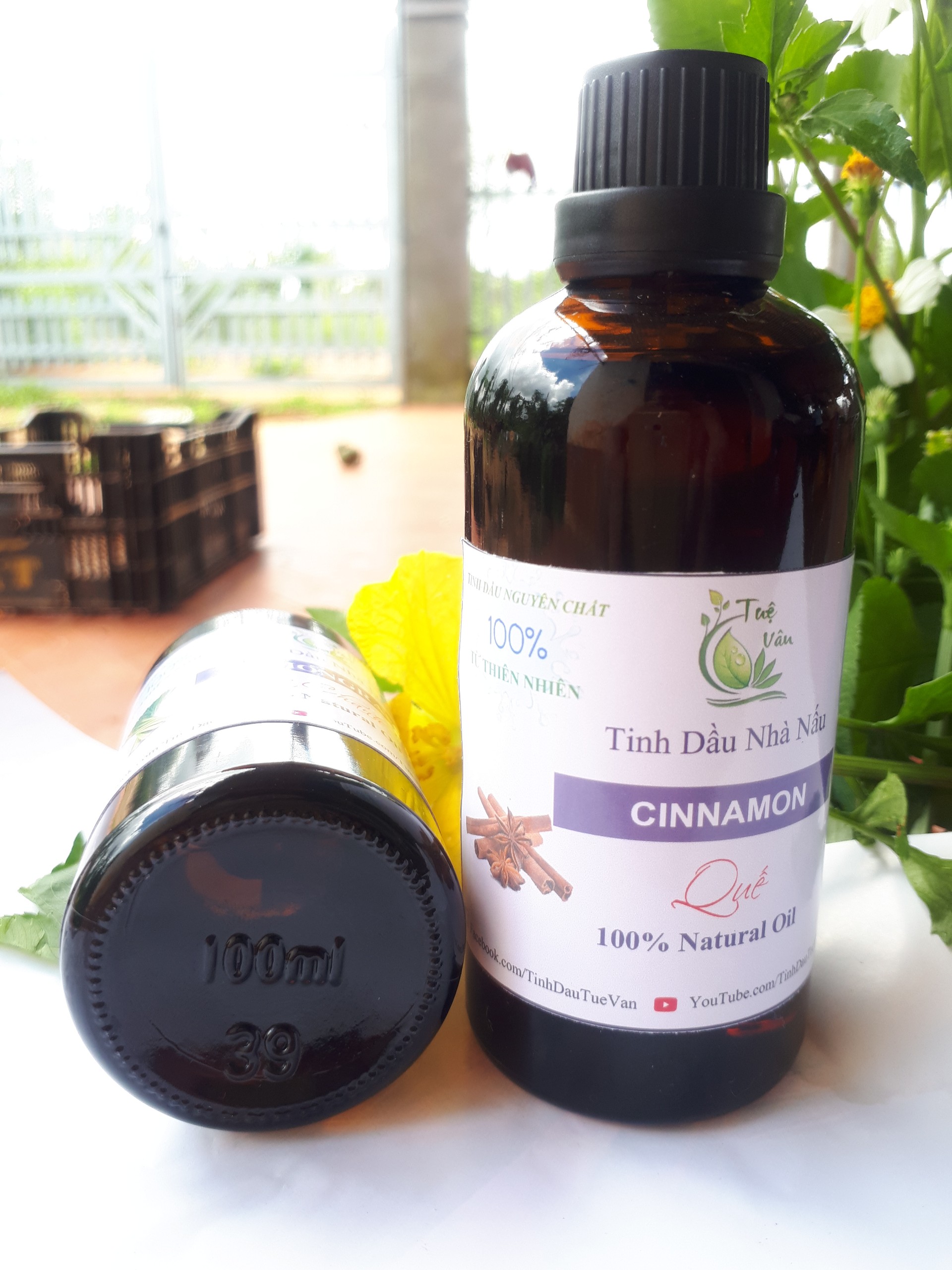 Tinh dầu Quế nguyên chất đậm đặc Tuệ Vân