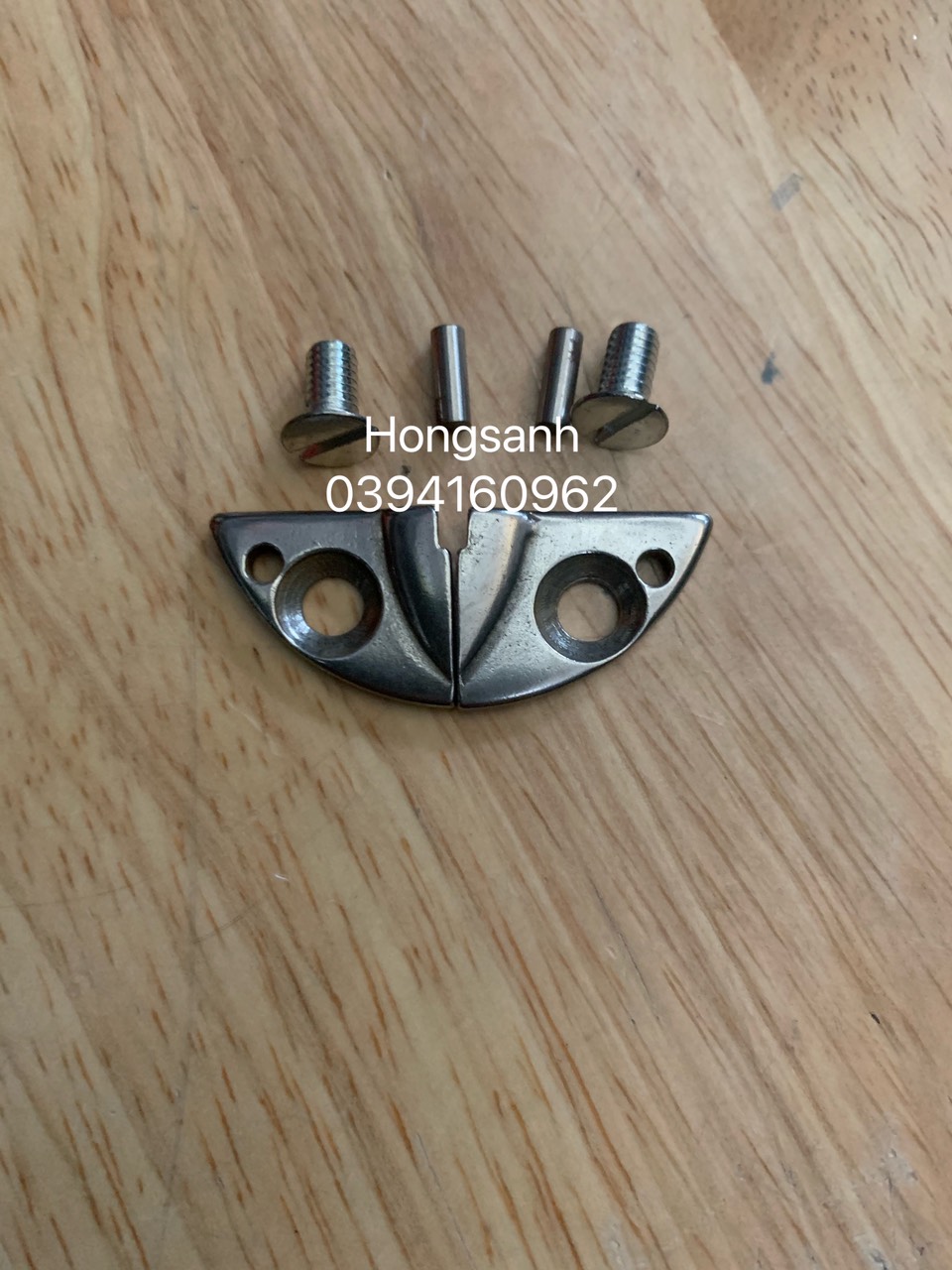 MẶT NGUYỆT MÁY CẮT VẢI ĐỨNG