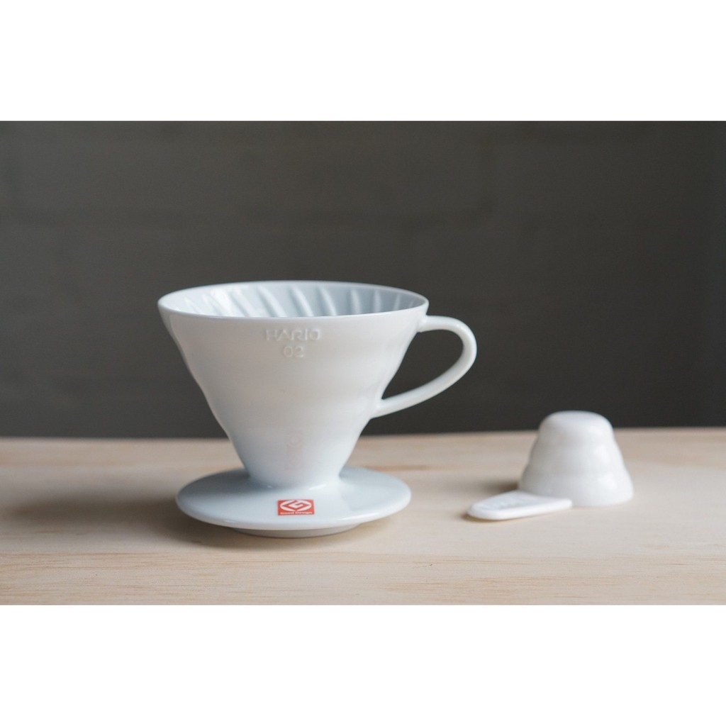 HARIO DRIPPER COFFEE V60 CERAMIC WHITE VDC-02W