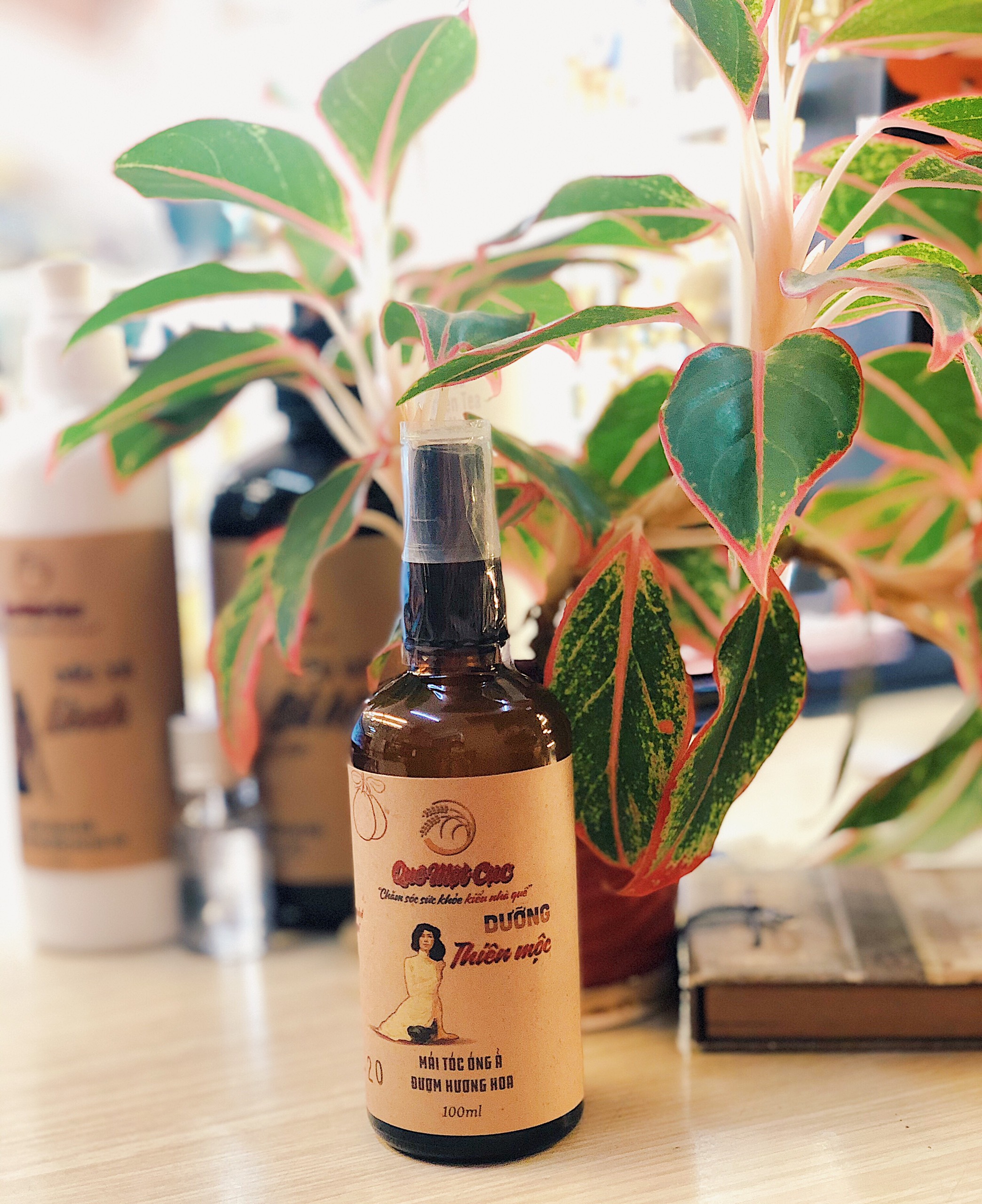 XỊT DƯỠNG TÓC THIÊN MỘC ORGANIC QUÊ MỘT CỤC 100ml