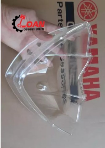 CHỤP ĐÈN LÁI SAU TAURUS MÀU TRẮNG