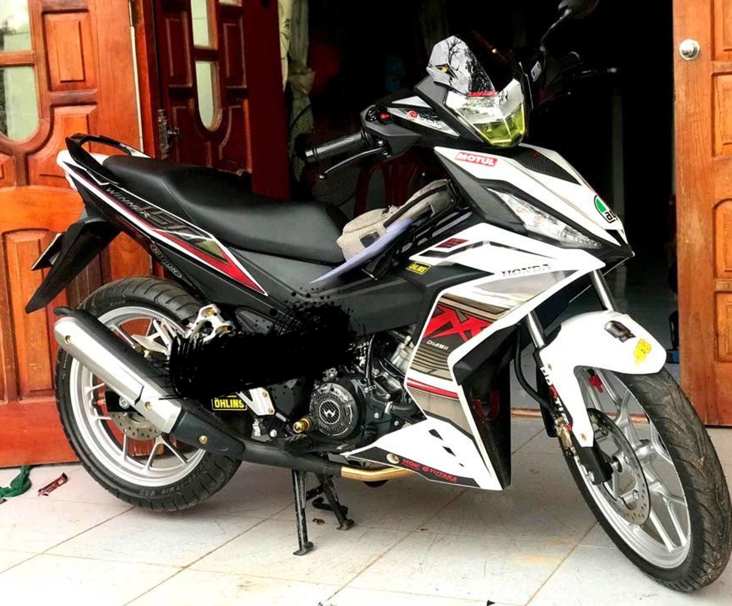Tem rời winner v1 mx dán xe trắng