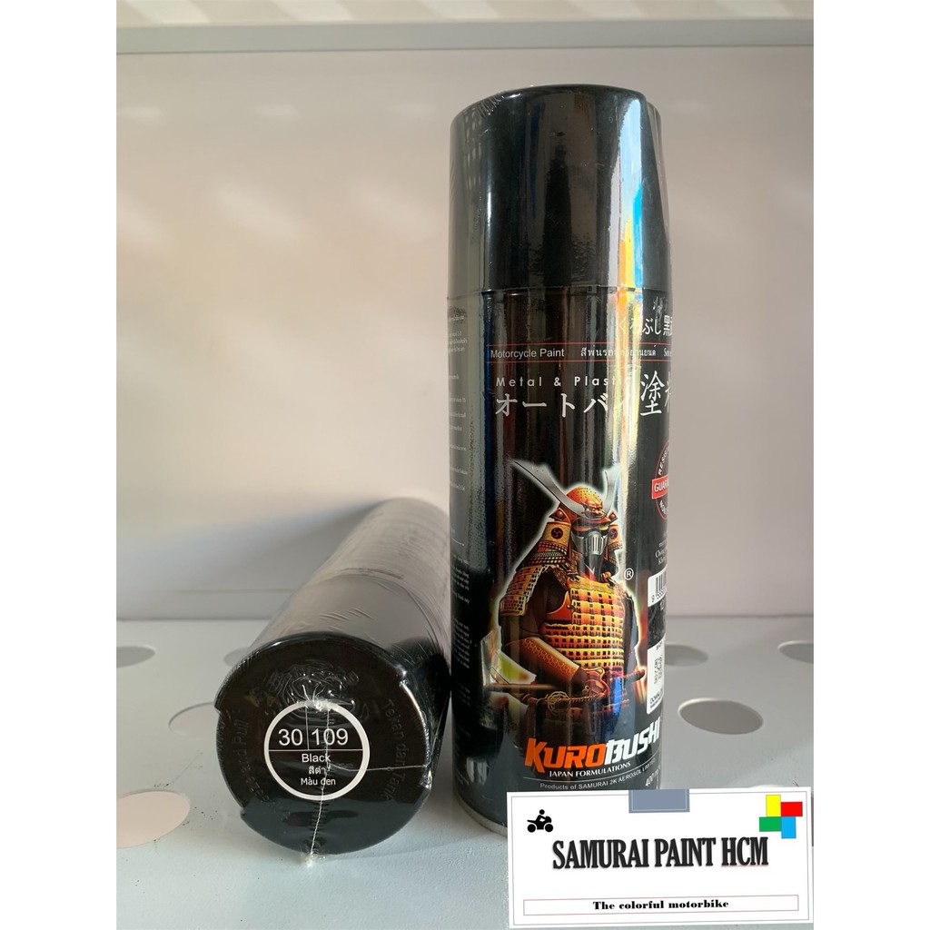 30/109 Sơn xịt Samurai MÀU ĐEN BÓNG