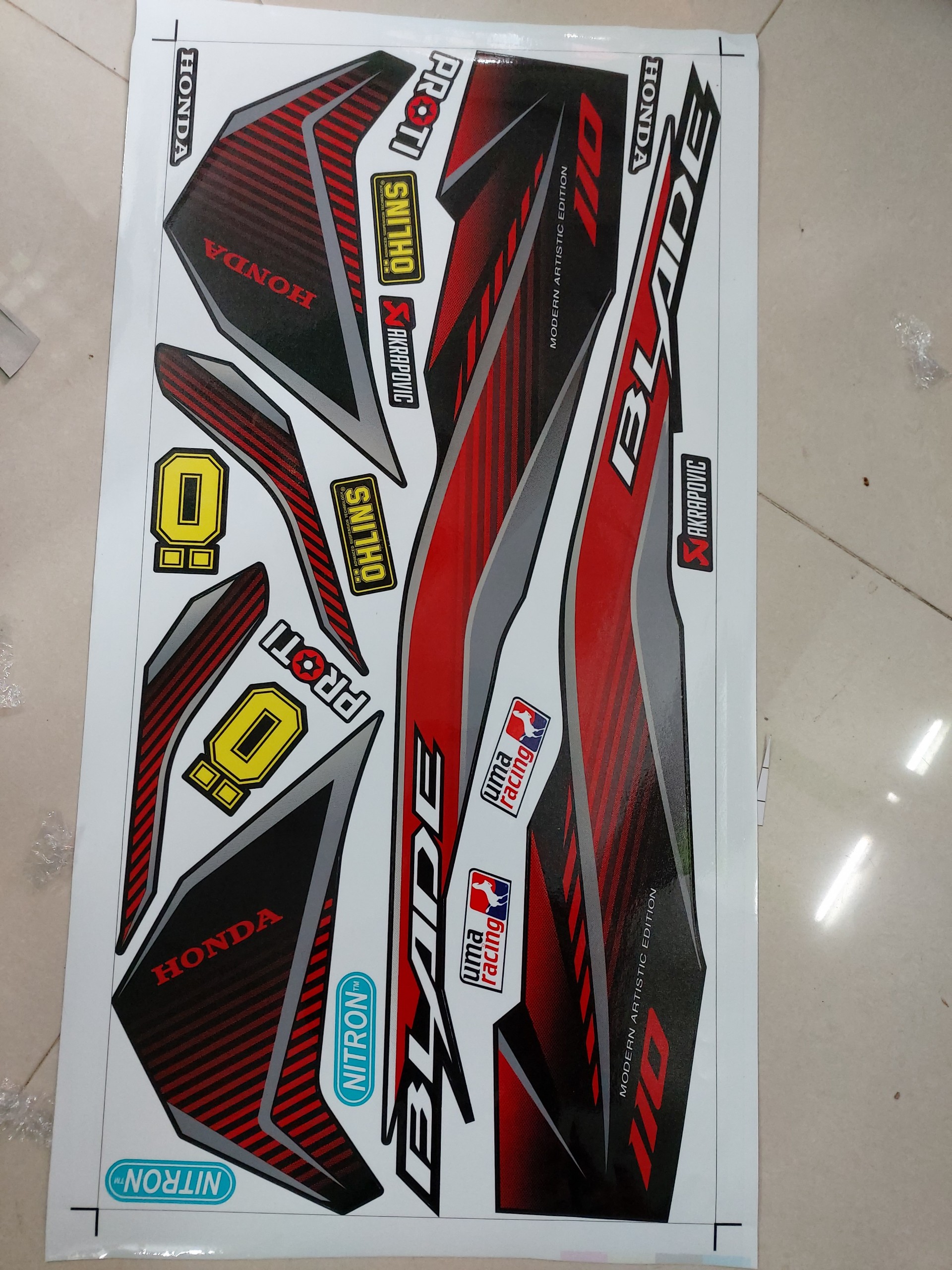 [HCM]Tem xe honda blade sọc đỏ xám dán xe đen