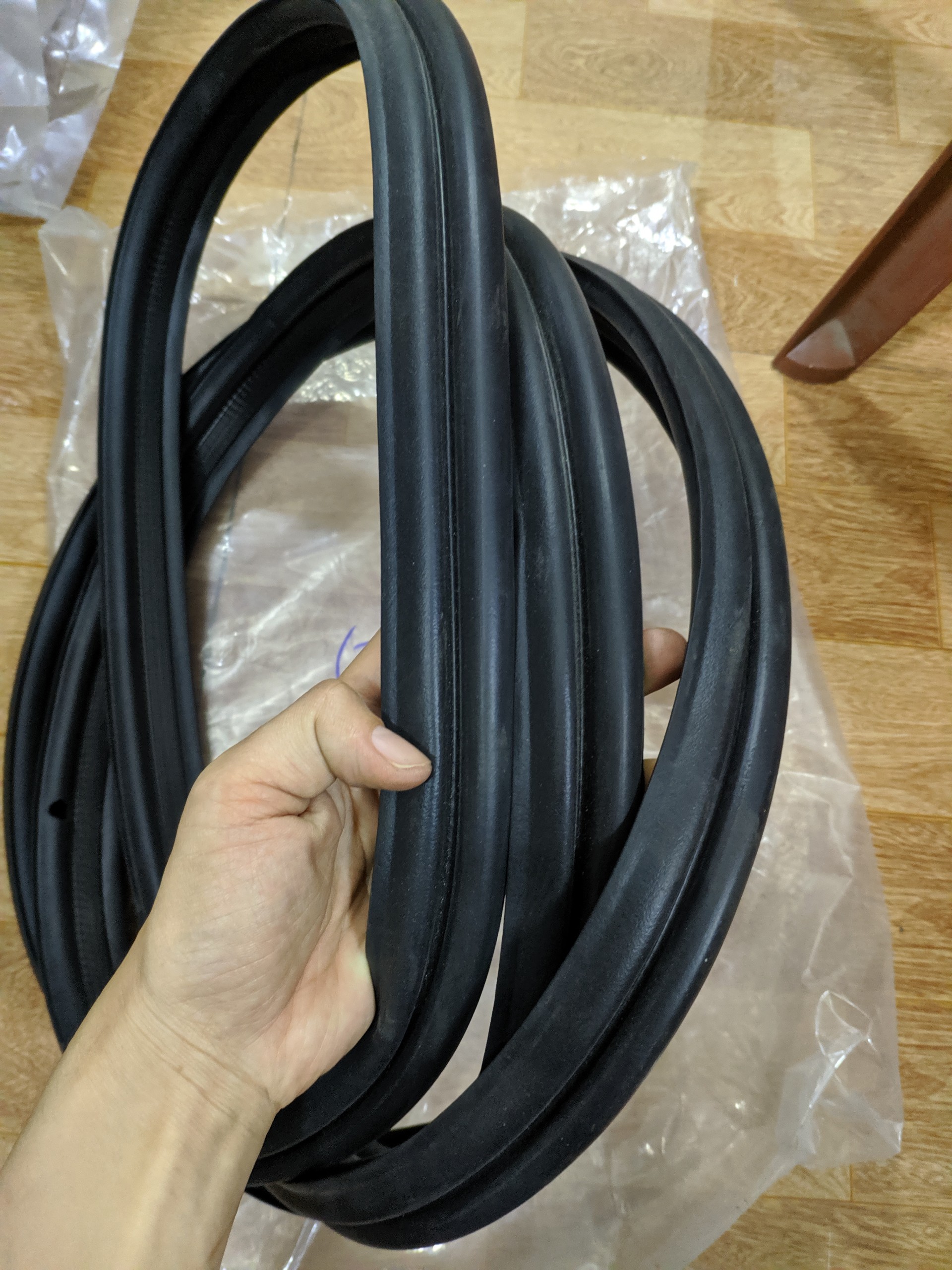 Gioăng cốp Getz ( gioăng cửa hậu , oem )
