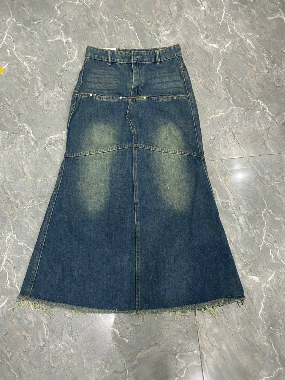 Chân váy denim đuôi cá dáng ôm lưng cao mã cv6857
