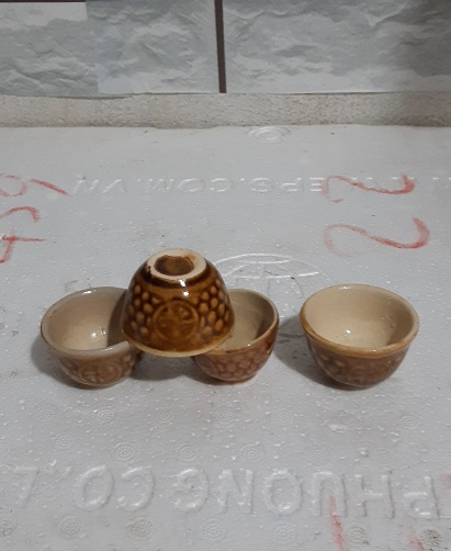 chén đựng hột vịt lộn 30 cái