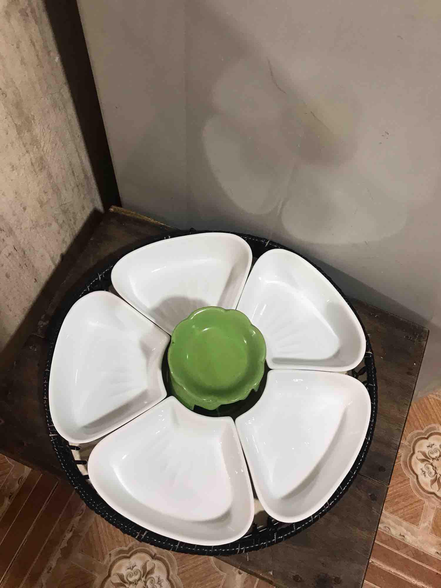 Khay lẩu kem đẹp