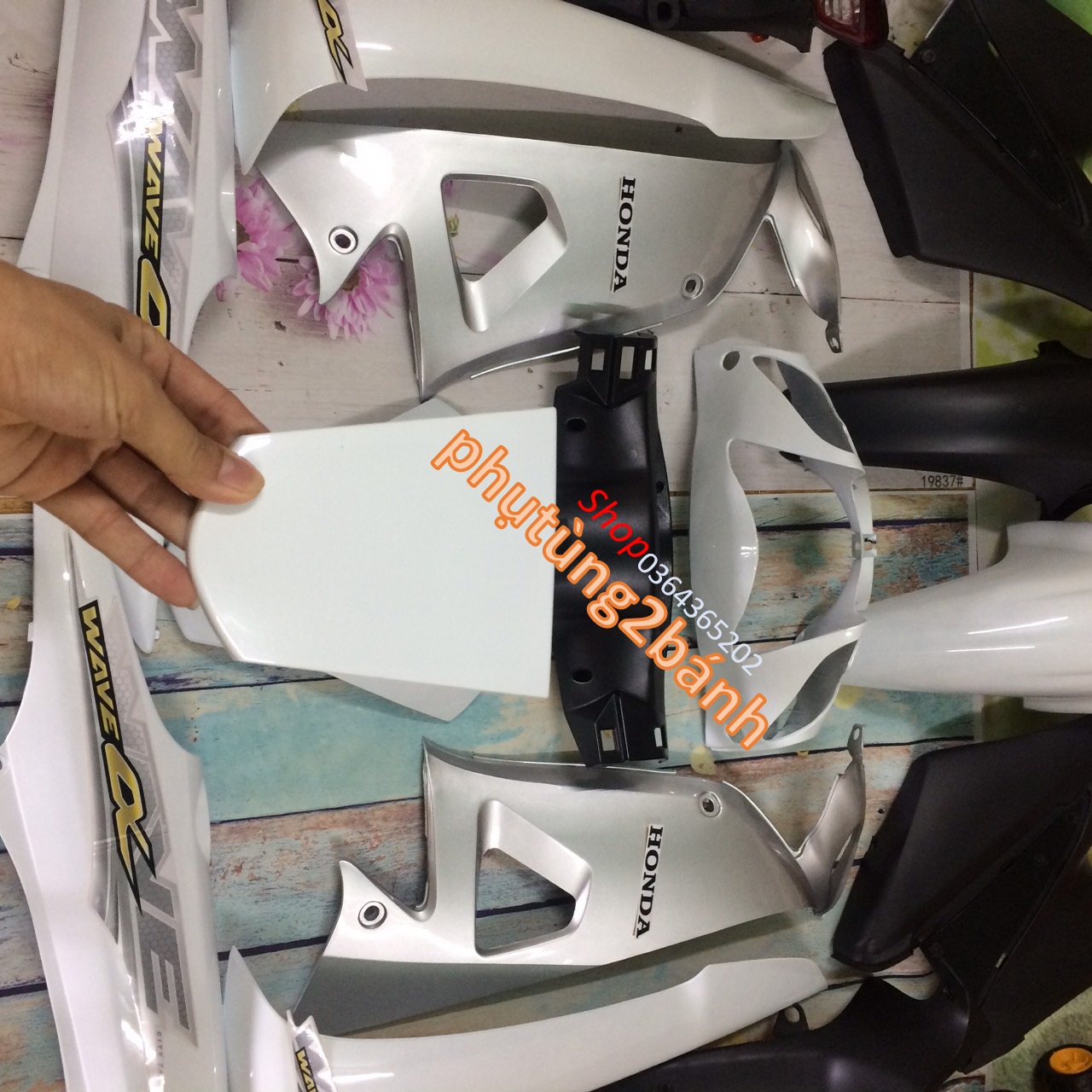 Dàn áo xe Wave A -RS 2008- S100-wave 50cc -đời 2006 đến 2016 màu Trắng ,nhựa abs  loại 1 cao cấp