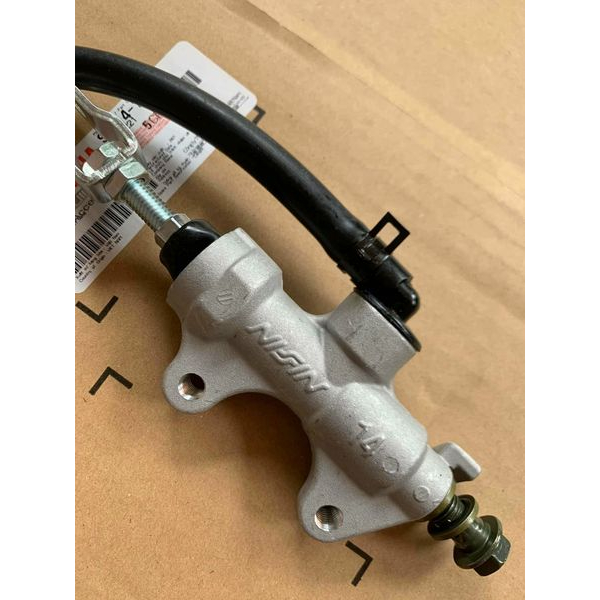 PEN ĐẠP THẮNG SAU EXCITER 135 VÀ EXCITER 150