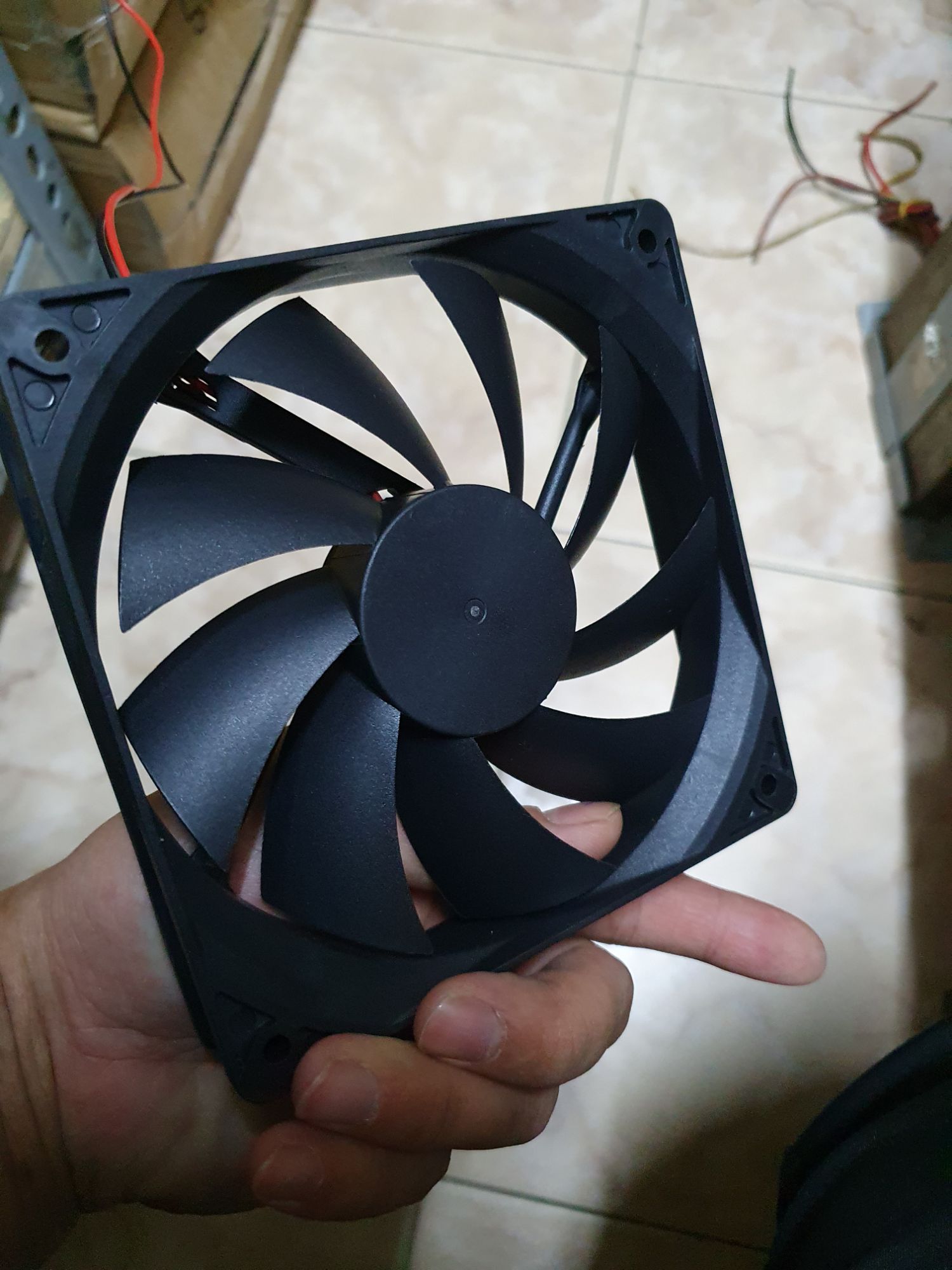 quạt tản nhiệt 24vôn 12cm