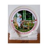 Ảnh Bác Hồ Ngồi Ghế Mây (25cm)