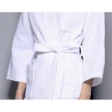 Áo choàng tắm màu trắng size M (110x50cm)