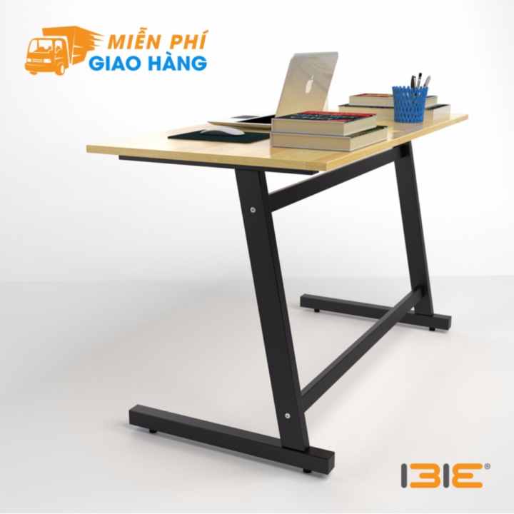 Bàn làm việc Rec-Z IBIE (chân đen)