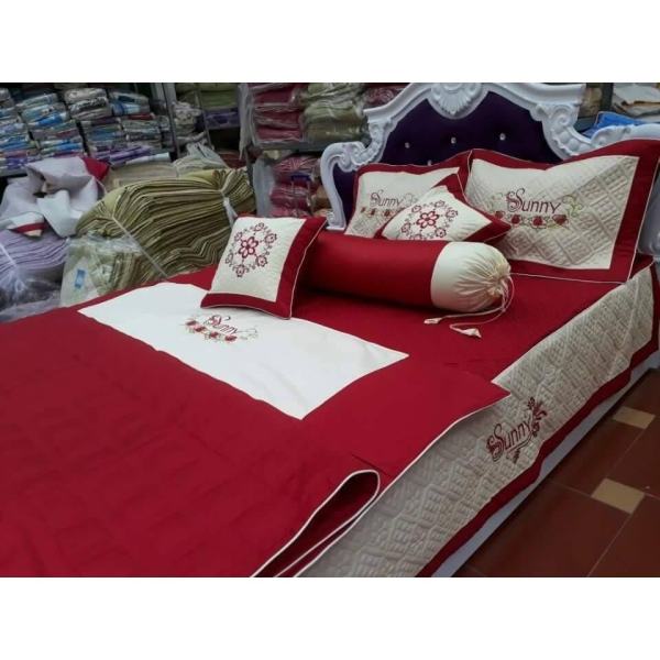 Bộ Chăn Ga Gốí Satin Thêu đỏ 7 món cao cấp m6x2m