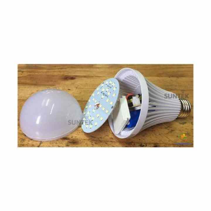 Bóng đèn LED tích điện thông minh SUNTEK 9W + Tặng kèm Đèn ngủ cảm biến ánh sáng KM-S5211 trị giá 99.000đ (Trắng)