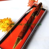 Bút gỗ Sưa đẳng cấp