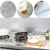 Combo 3M Giấy Dán Nhôm Không Cần Keo Khổ Lớn dễ dàng dán lên bề mặt tường bếp, gạch men mà không làm bong tróc tường.