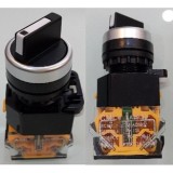 Công tắc xoay LA38 2 vị trí phi 22